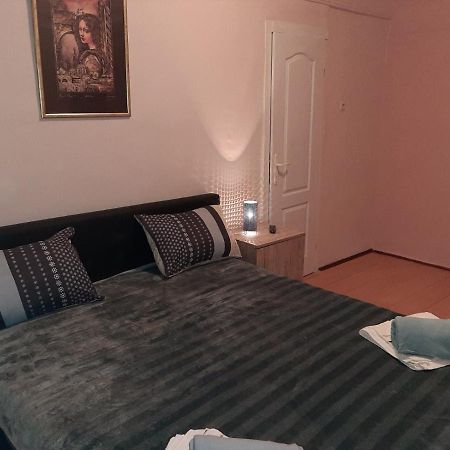 Krin Apartman スボティツァ エクステリア 写真